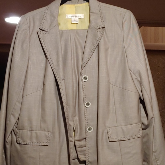 RAFAEL Other - Free Rafael suit..2 piece